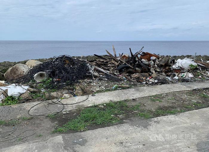 台东兰屿绿岛前9月清逾3吨垃圾乱丢最高罚6000台币